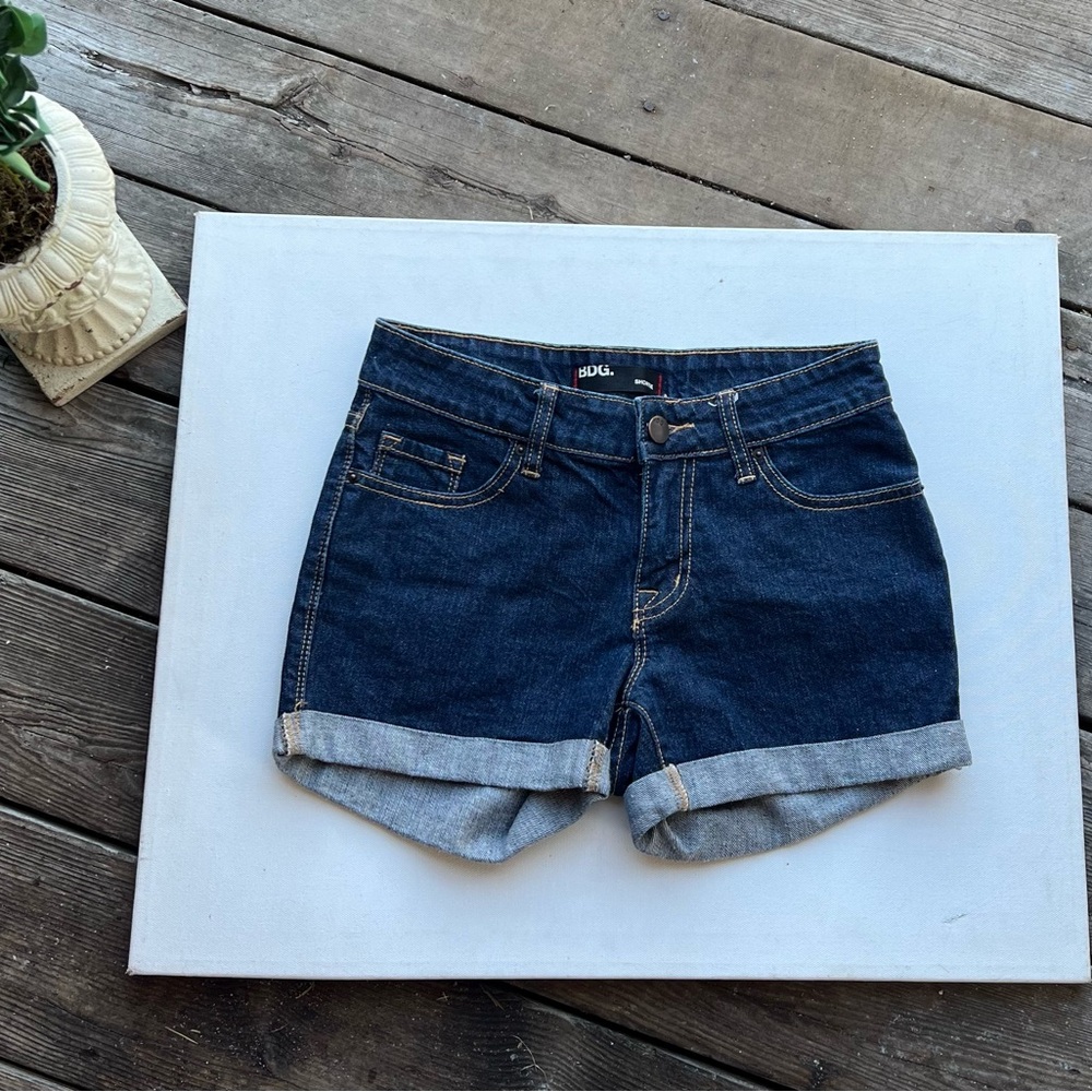 BDG Shortie Denim shorts